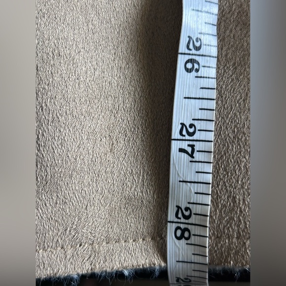 Faux Suede Shearling Lined Tan Open Front Vest Size M/L - Picture 2 of 6